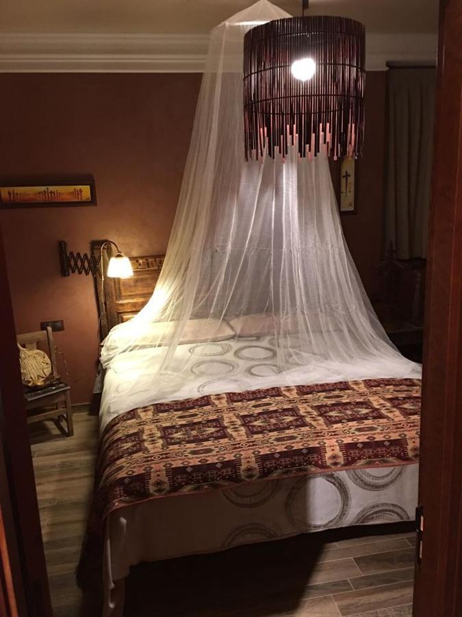 Casa Del Trotamundos Vendégház Villamayor de Campos Kültér fotó