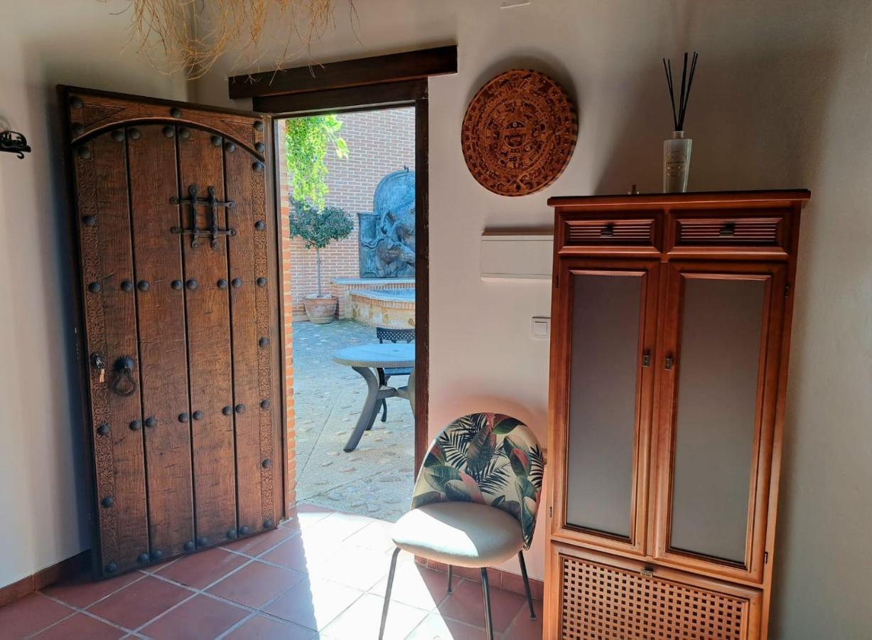 Casa Del Trotamundos Vendégház Villamayor de Campos Kültér fotó